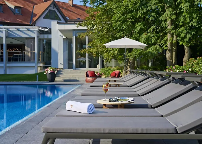 Normafa Hotel
