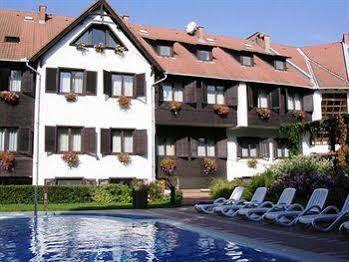Отель Normafa & Retreat 4*